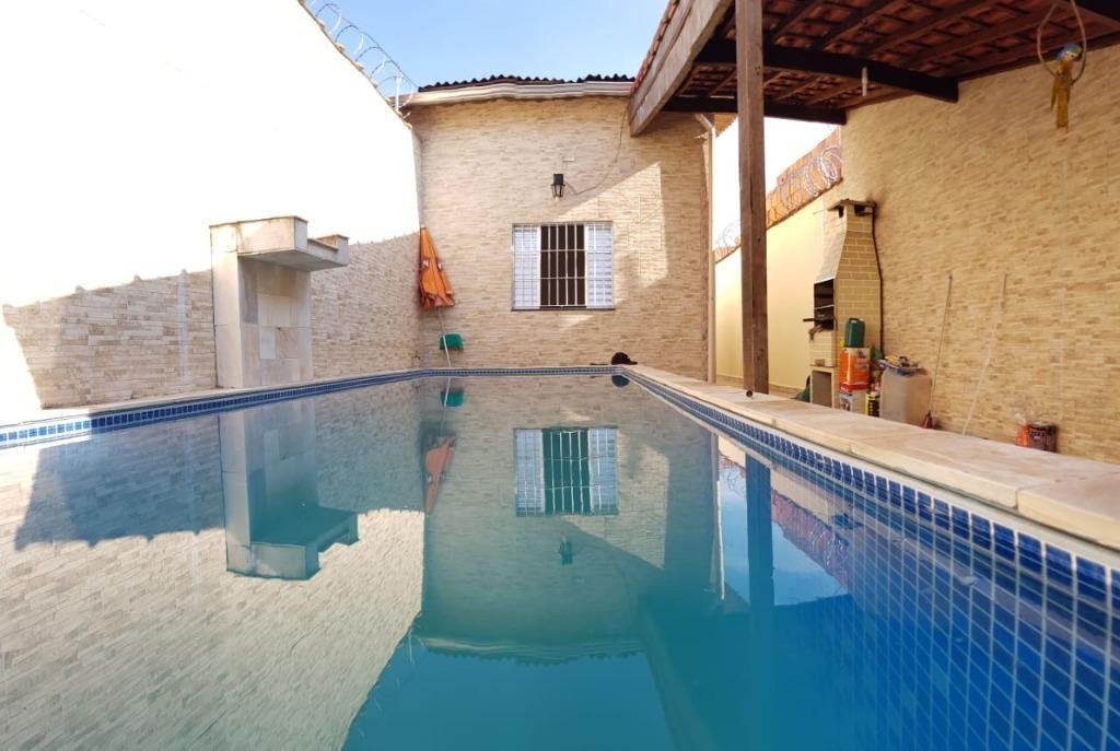 Casa com 2 dormitórios à venda, 62 m² por R$ 360.000,00 - Jardim Praia Grande - Mongaguá/SP