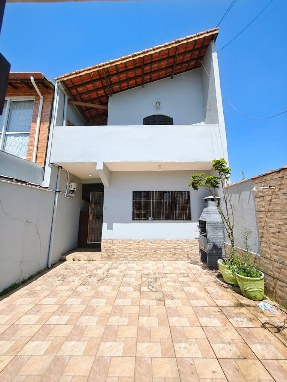 Casa com 4 dormitórios à venda, 137 m² por R$ 350.000,00 - Santa Eugênia - Mongaguá/SP