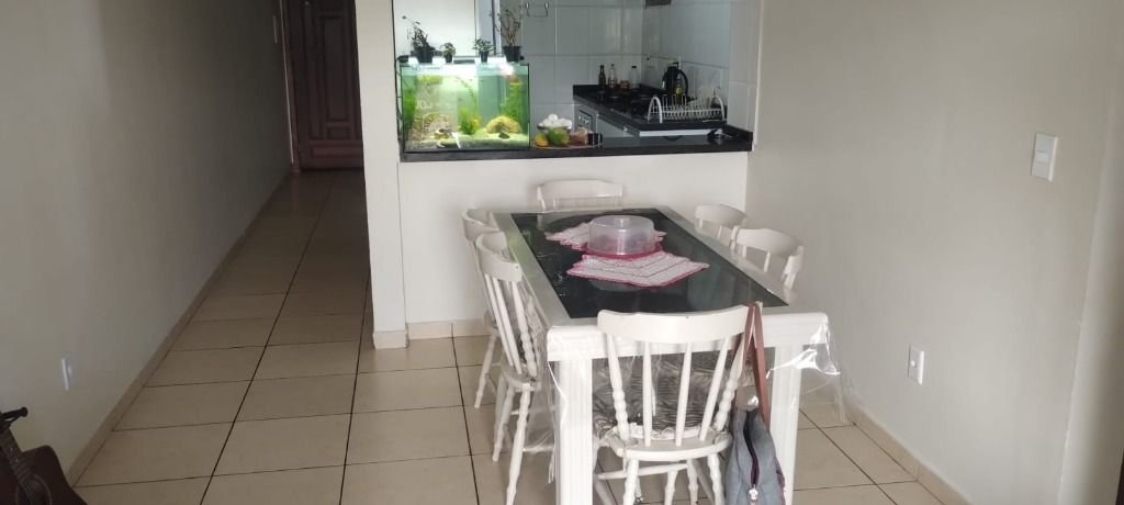 APARTAMENTO Á VENDA NA PRAIA DE MONGAGUÁ