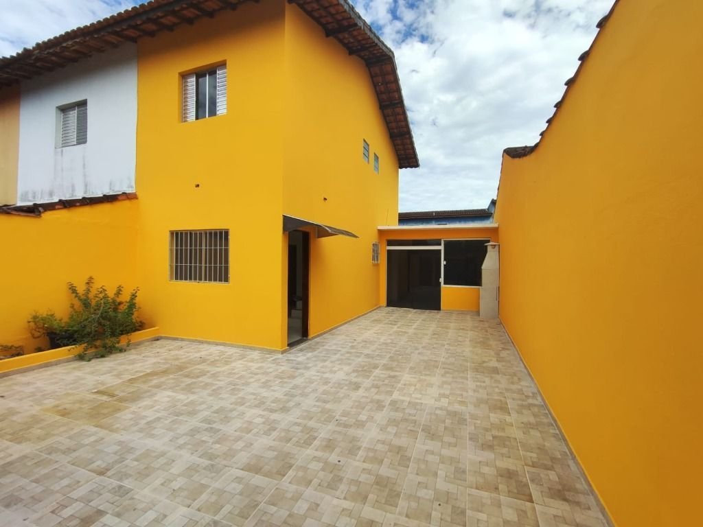 Sobrado com 2 dormitórios à venda, 70 m² por R$ 289.800,00 - Balneario Nossa Senhora de Fatima - Mongaguá/SP
