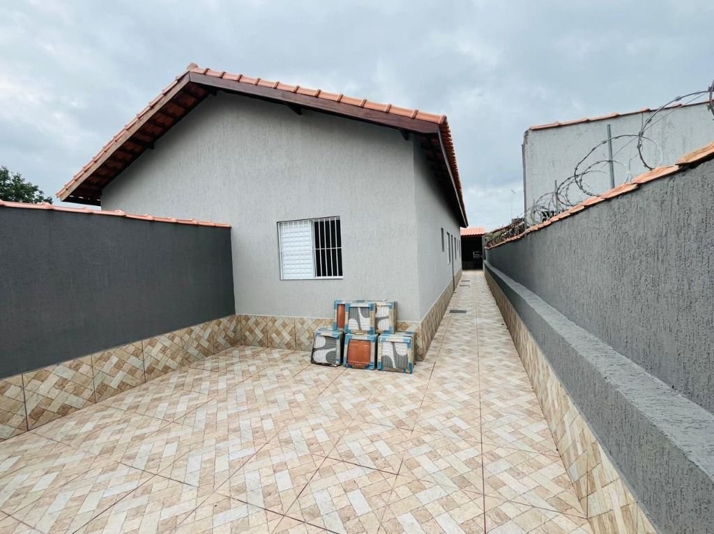 CASA NOVA POR APENAS R$280.000,00 NA PRAIA DE MONGAGUÁ