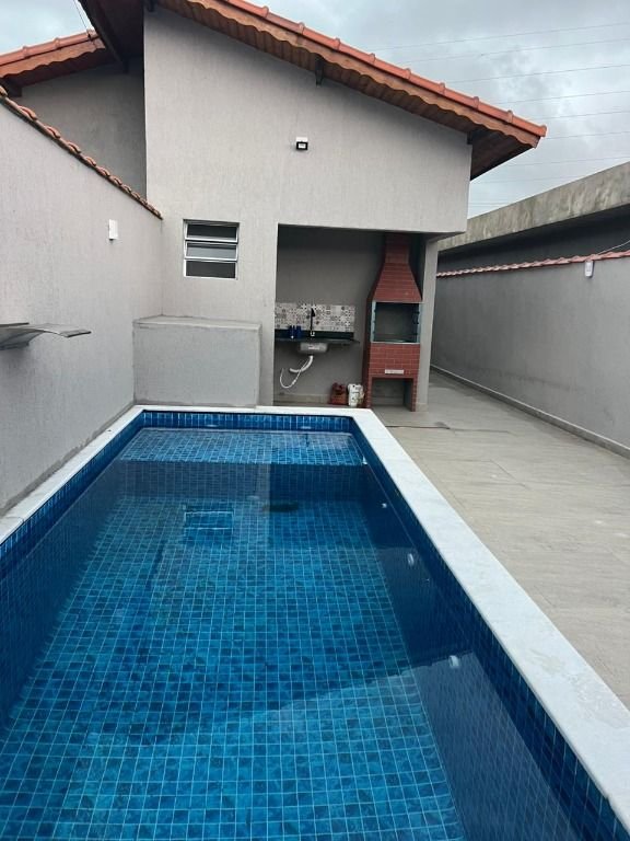 Casa com 2 dormitórios à venda, 64 m² por R$ 369.000,00 - Balneário Gaivota - Itanhaém/SP