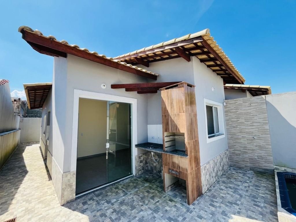 Casa com 2 dormitórios à venda, 54 m² por R$ 319.900,00 - Jardim São Fernando - Itanhaém/SP