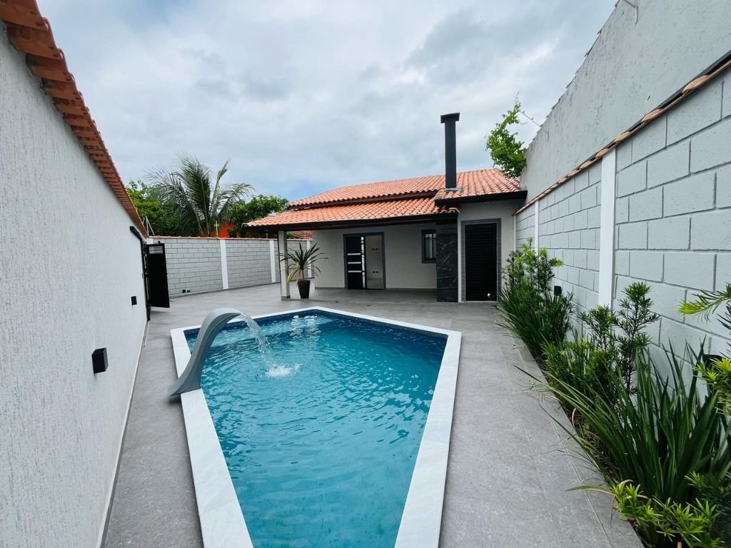 Casa com 3 dormitórios à venda, 100 m² por R$ 690.000,00 - Balneário Walquene - Itanhaém/SP