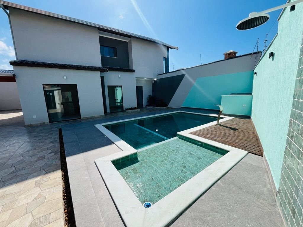 Casa com 3 dormitórios à venda, 111 m² por R$ 660.000,00 - Jardim Suarão - Itanhaém/SP
