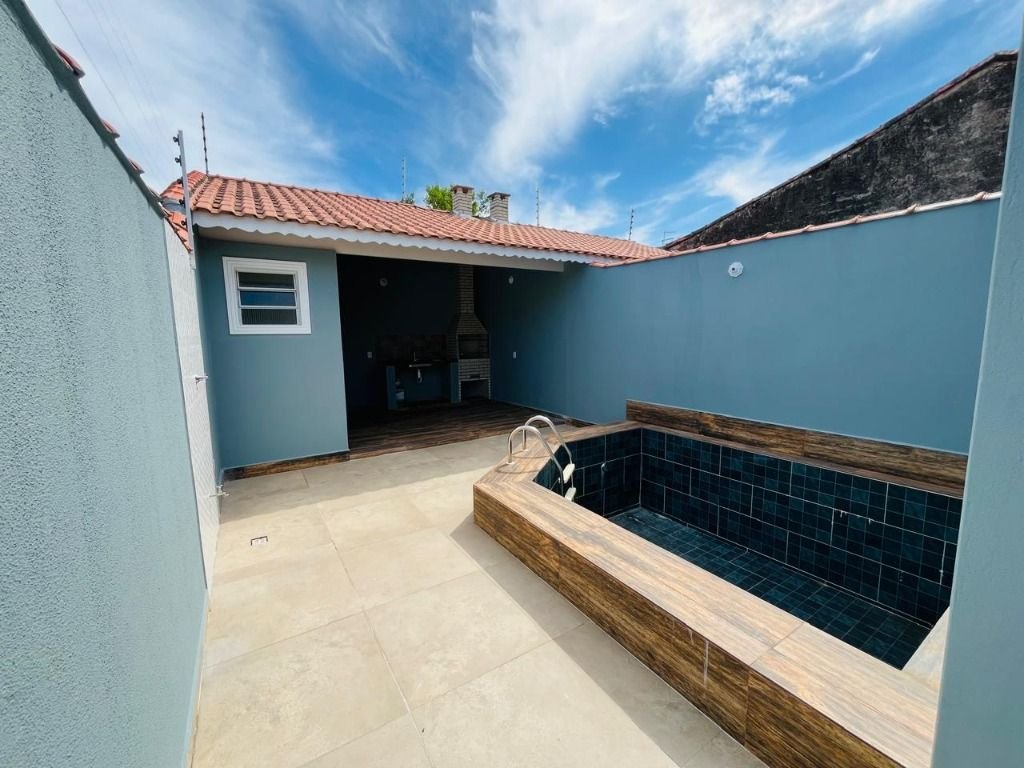 CASA NOVA LADO PRAIA NA CIDADE DE ITANHAEM