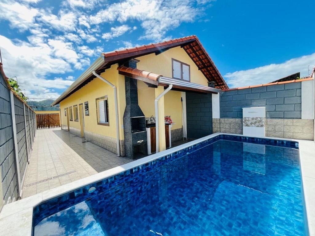 Casa com 2 dormitórios à venda, 65 m² por R$ 320.000,00 - Nova Itanhaém - Interior - Itanhaém/SP