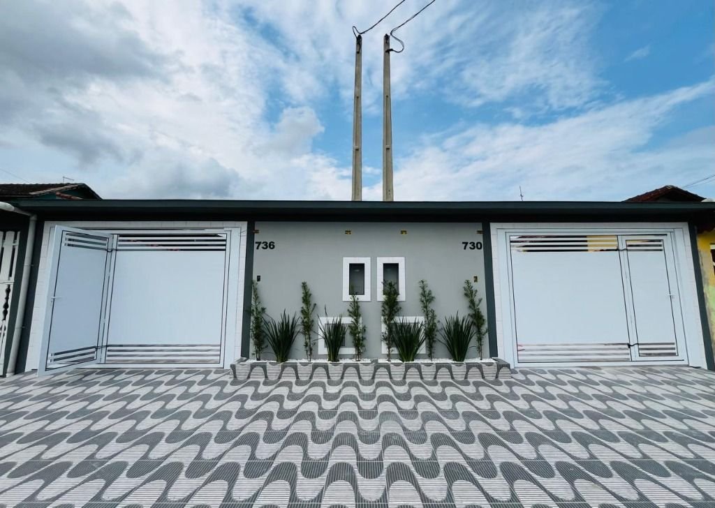 Casa com 2 dormitórios à venda, 89 m² por R$ 489.900,00 - Balneário Itaguaí - Mongaguá/SP