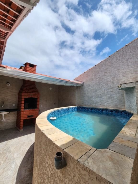 Casa com 2 dormitórios à venda, 62 m² por R$ 339.000 - Nova Itanhaém - Praia - Itanhaém/SP