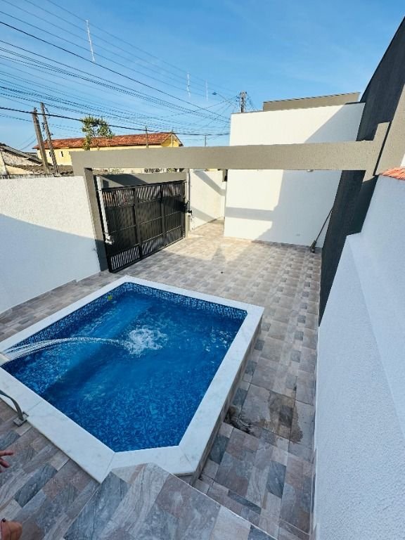 Casa com 2 dormitórios à venda, 61 m² por R$ 379.900,00 - Vila Atlântica - Mongaguá/SP