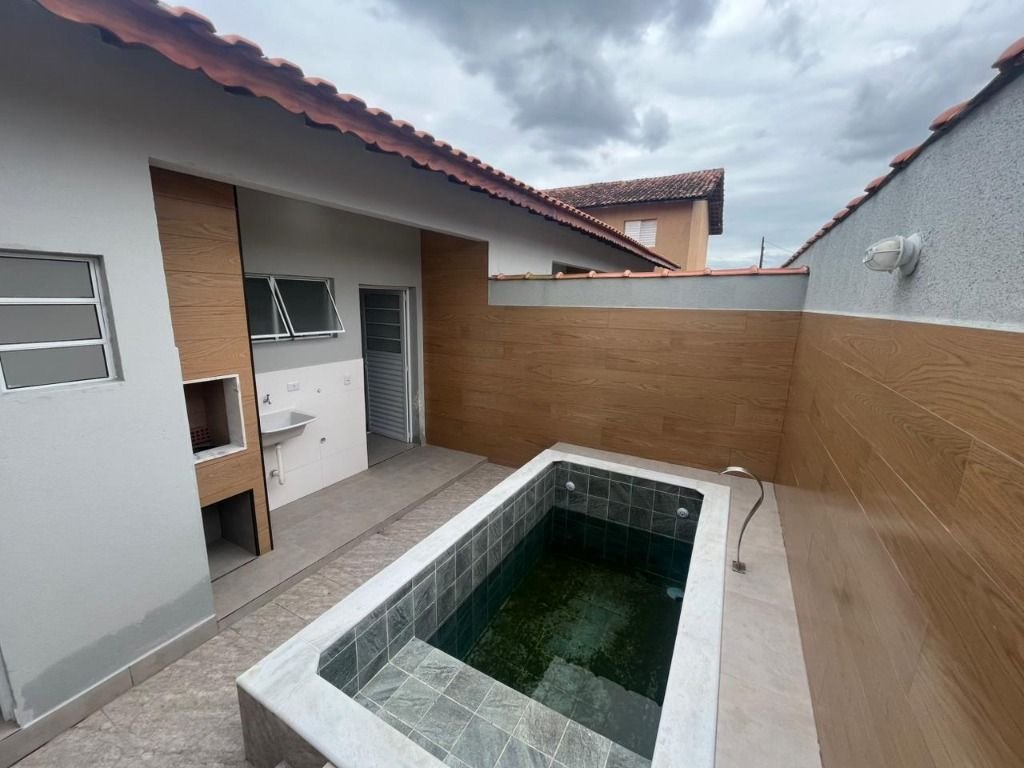 Casa com 3 dormitórios à venda, 80 m² por R$ 375.000,00 - Plataforma II - Mongaguá/SP