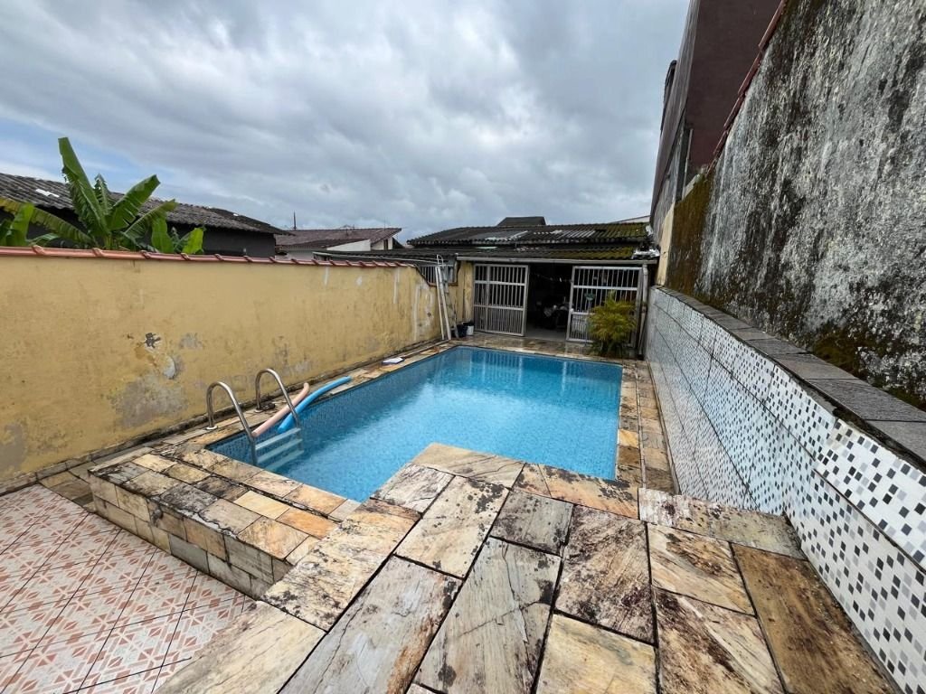 Casa com 1 dormitório à venda, 30 m² por R$ 235.000,00 - Vera Cruz - Mongaguá/SP