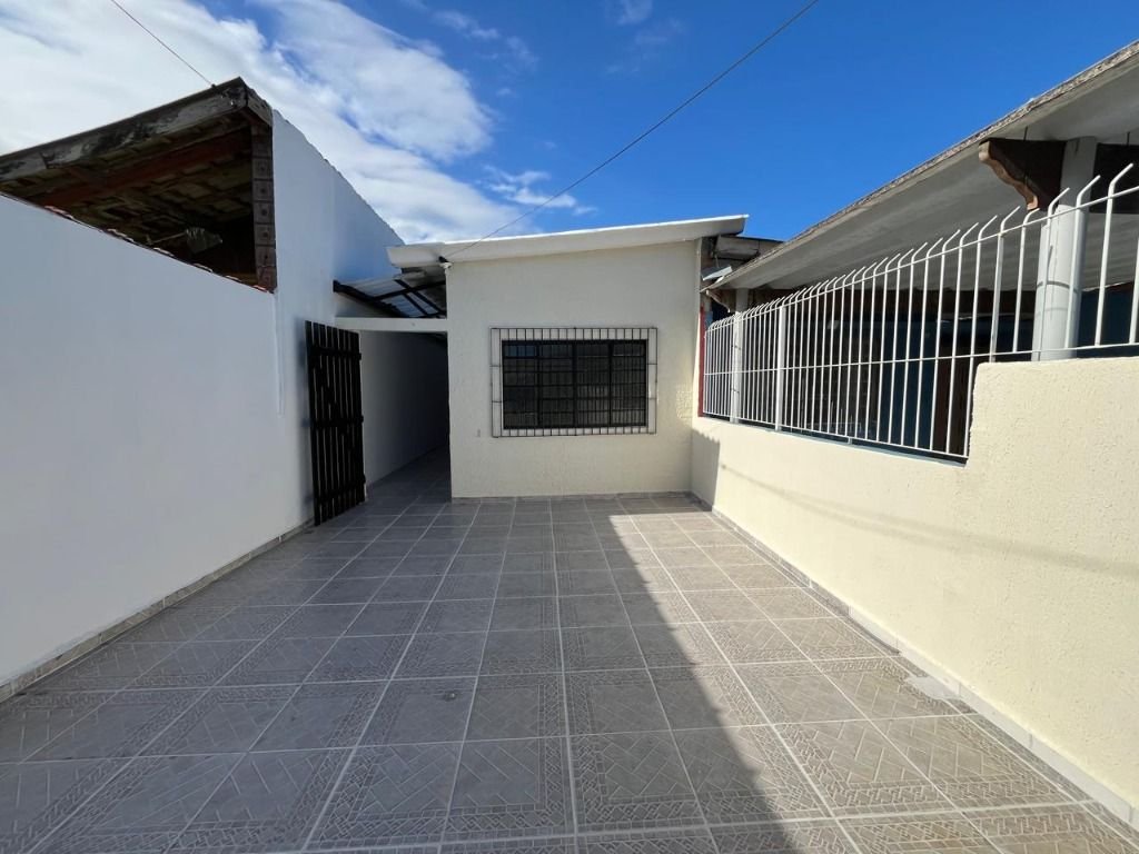 Casa com 2 dormitórios à venda, 50 m² por R$ 240.000 - Itaóca - Mongaguá/SP