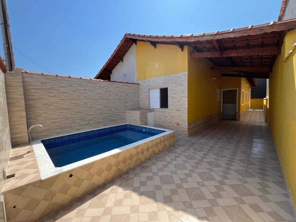 Casa com 2 dormitórios à venda, 70 m² por R$ 320.000,00 - Balneário Regina Maria - Mongaguá/SP