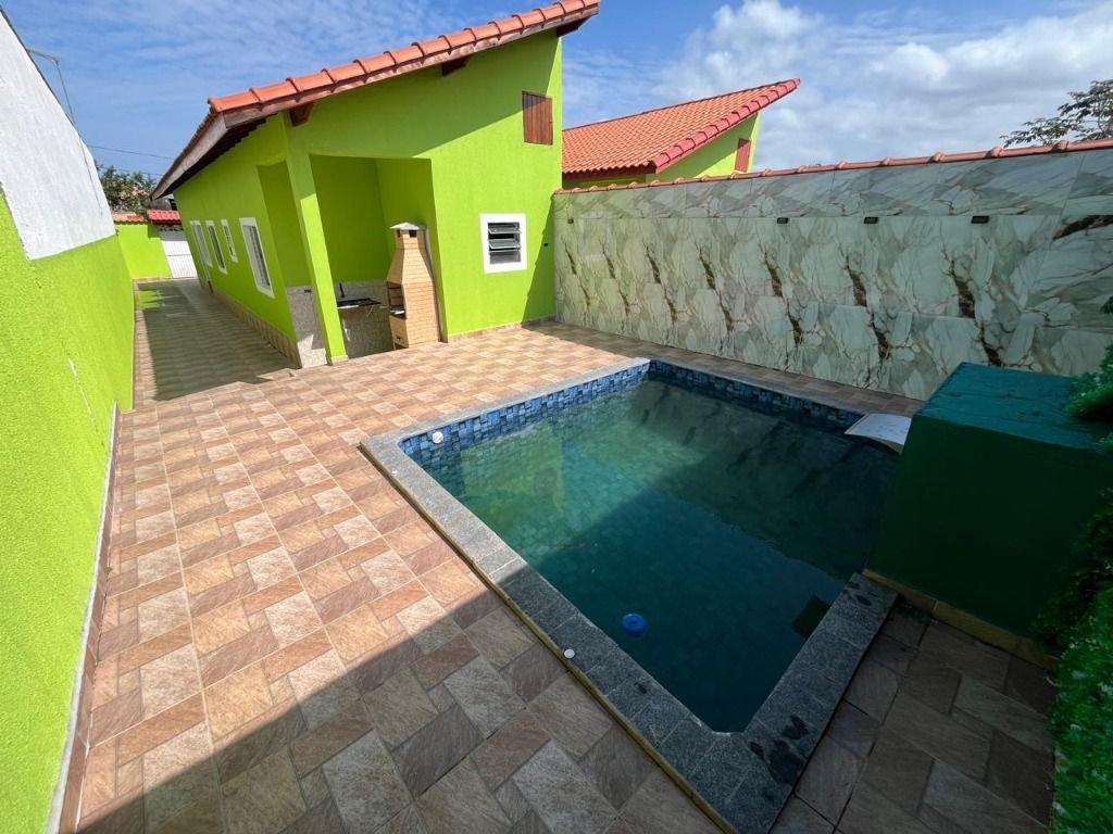 Casa com 2 dormitórios à venda, 80 m² por R$ 365.000 - Jardim Praia Grande - Mongaguá/SP