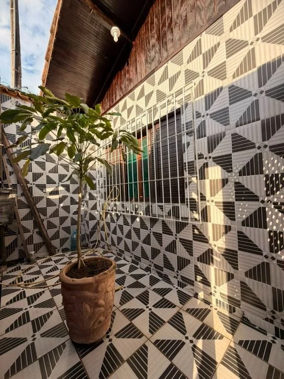 Casa com 2 dormitórios próximo à praia